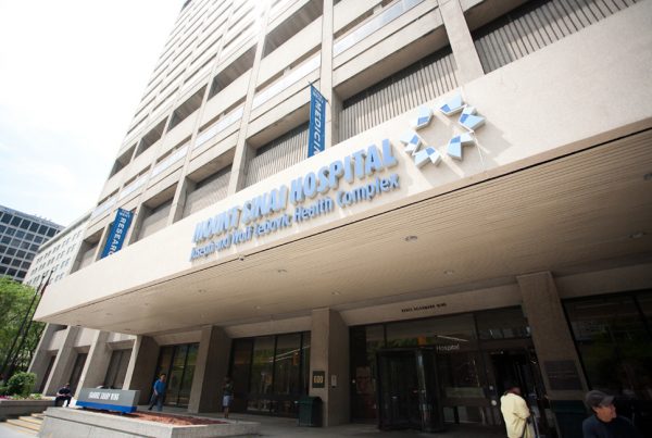 Hopital front entrance with logo of Mount Sinai Hospital